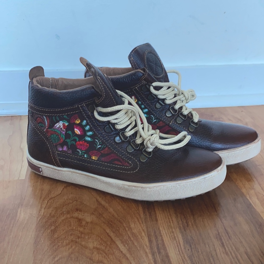 Inkkas Camping Boot, Brown, Size 8 Women’s